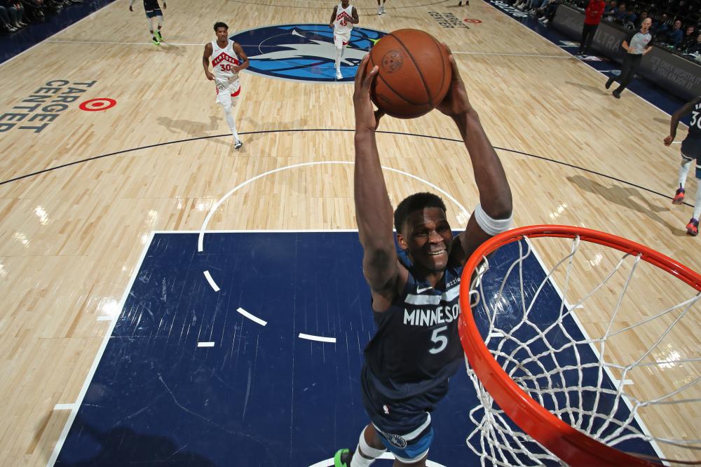 他凭借持续 他凭借持续