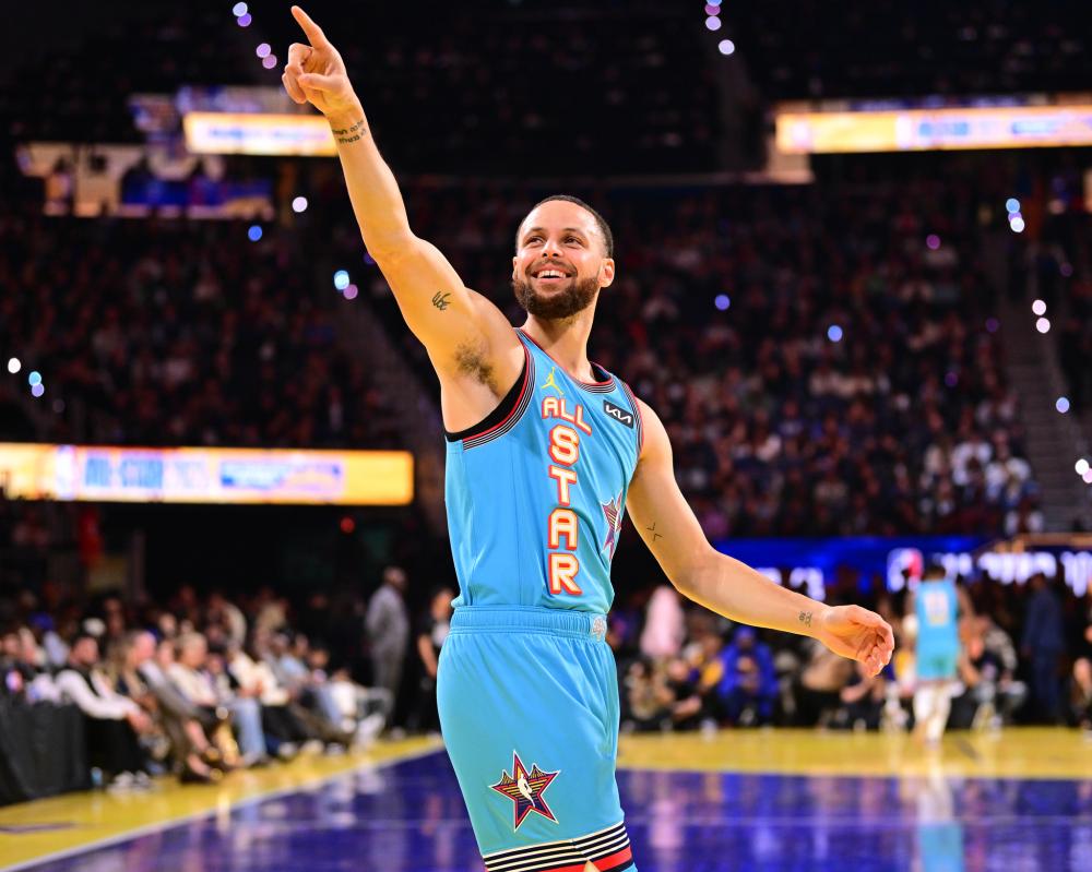 郭艾伦在伤 郭艾伦在伤