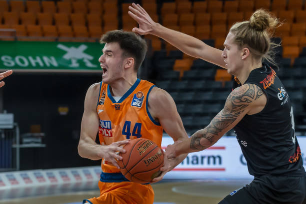 快速反应能 快速反应能