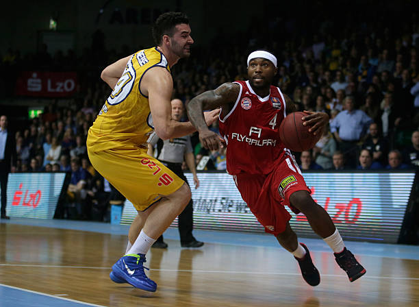 沙特队的责 沙特队的责